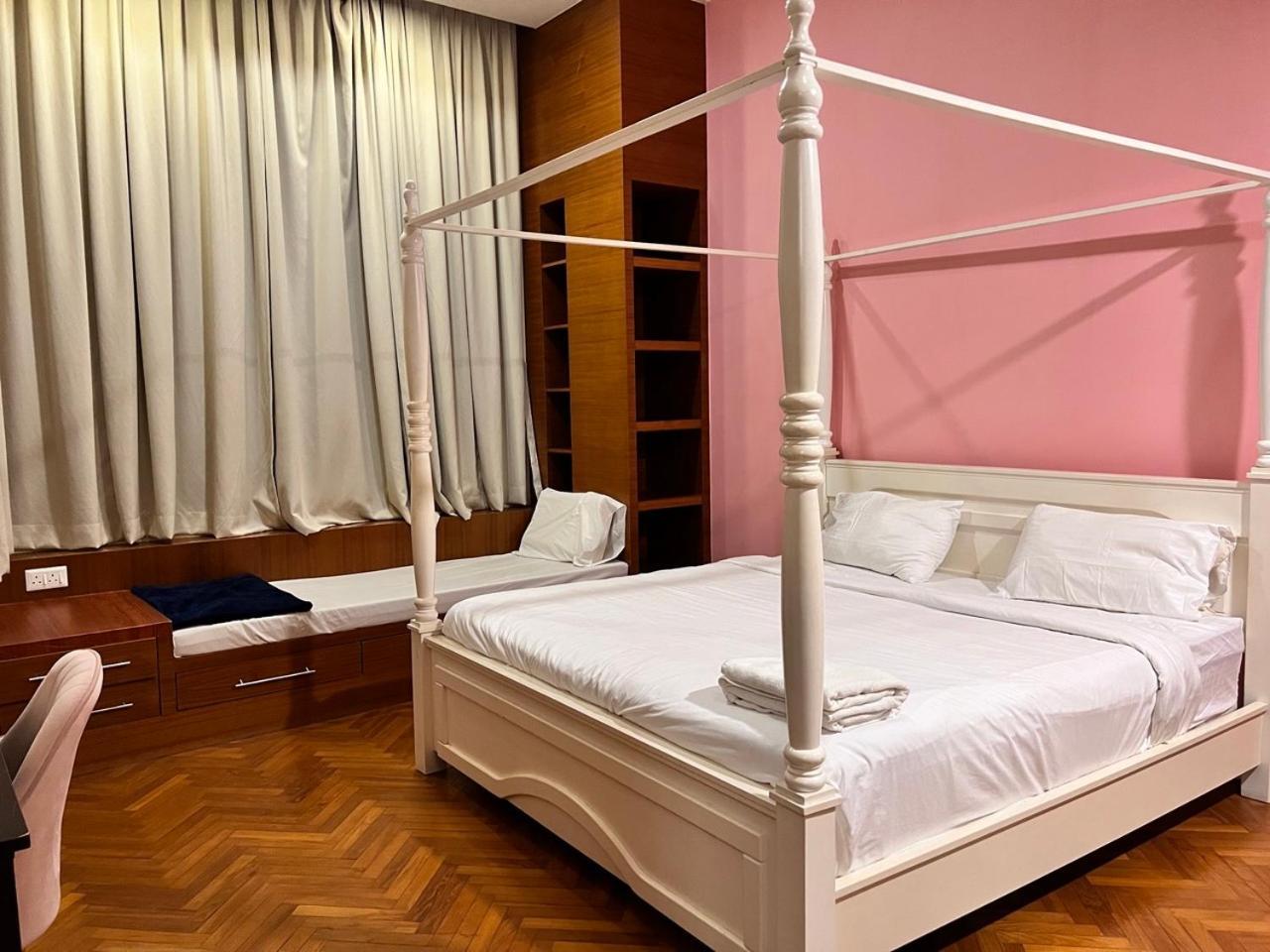 Profolio @ Straits Quay Aparthotel Tanjung Tokong Екстериор снимка