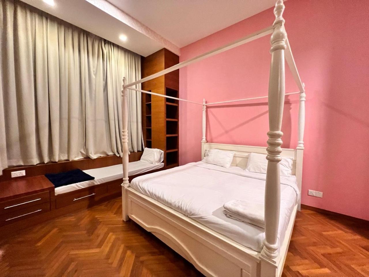 Profolio @ Straits Quay Aparthotel Tanjung Tokong Екстериор снимка