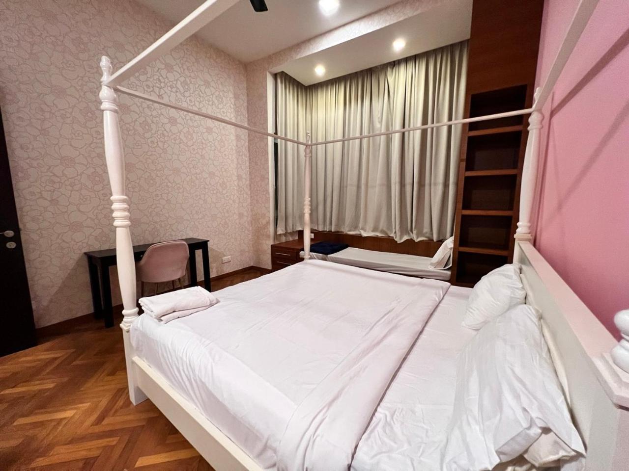 Profolio @ Straits Quay Aparthotel Tanjung Tokong Екстериор снимка