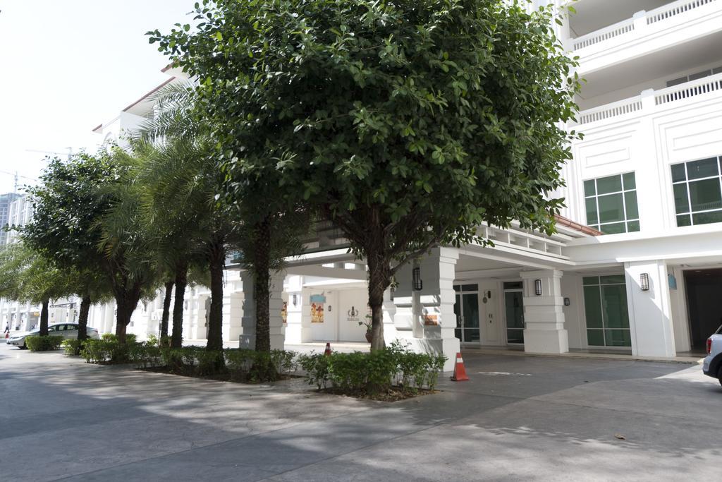 Profolio @ Straits Quay Aparthotel Tanjung Tokong Екстериор снимка