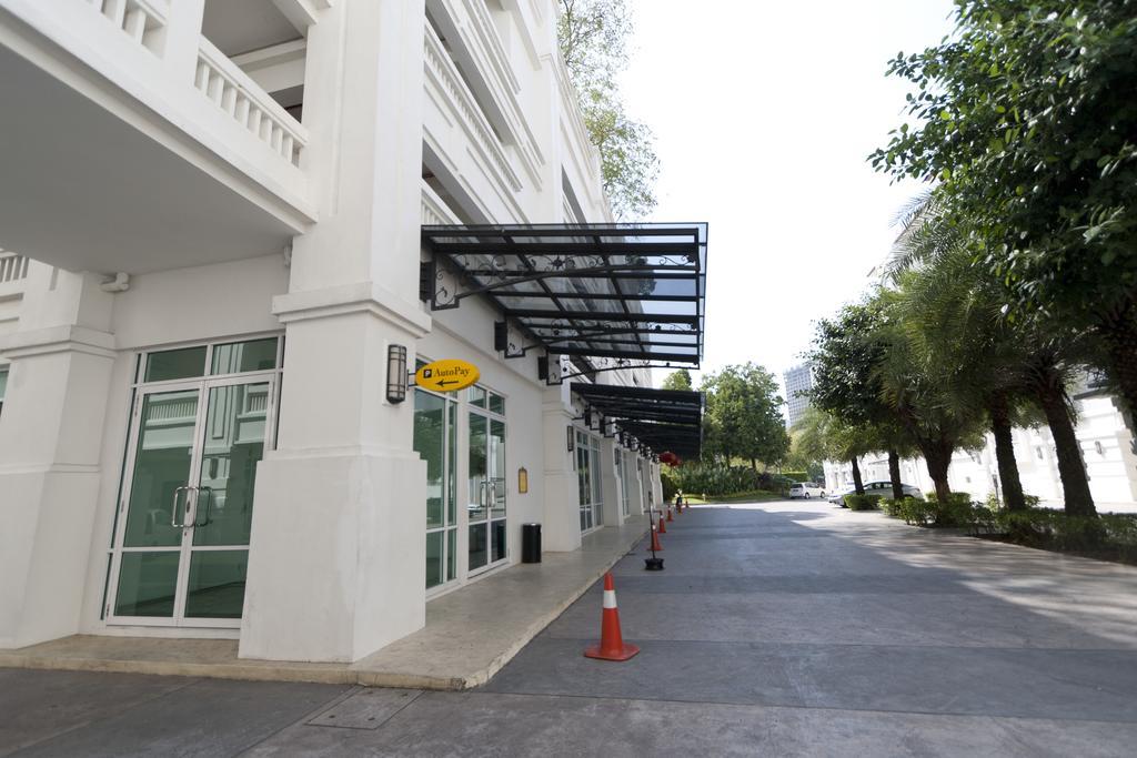 Profolio @ Straits Quay Aparthotel Tanjung Tokong Екстериор снимка