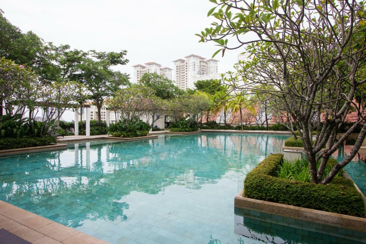 Profolio @ Straits Quay Aparthotel Tanjung Tokong Екстериор снимка